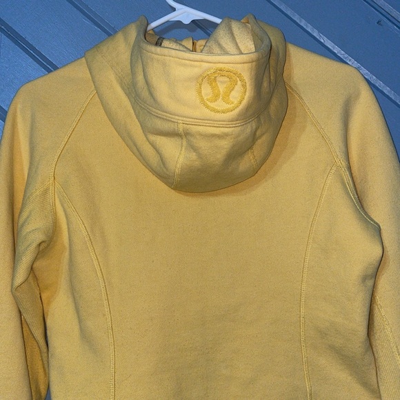 Vintage Lululemon Scuba Hoodie in burning yellow - Picture 7 of 15